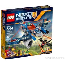 Конструктор ЛЕГО "Воздушный Страйкер Аарона"