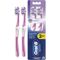 Зубна щітка Oral-B Pro 3D White Відбілювання середньої жорсткості 2 шт