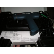 Пістолет клейовий Bosch GKP 200 CE, 500Вт, стрижні 11мм, подача 30г•хв, 0.4кг