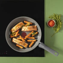 Сковорода Tefal Renewal, 24см, алюминий, бакелит, серый
