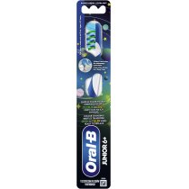Зубна щітка Oral-B Джуніор для дiтей (6-12 років) м'якої жорсткості 1 шт